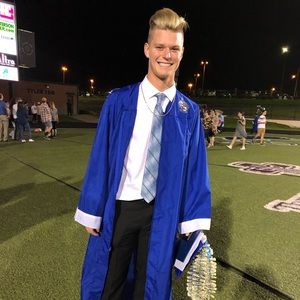 Meet your Posher, Cody